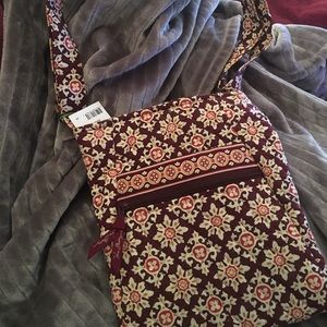 Vera Bradley hipster medallion purse